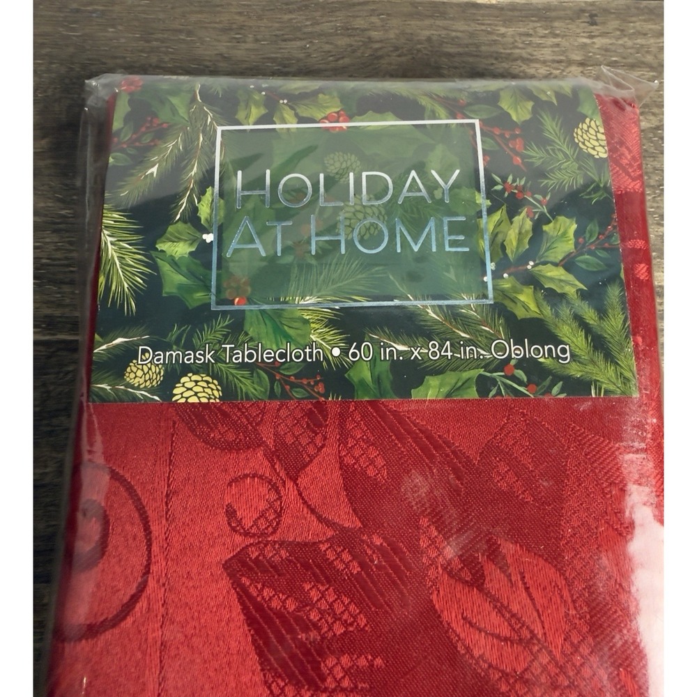 Red Damask tablecloth HOLIDAY AT HOME Elegance 60" x 84" Oblong New Elrene USA